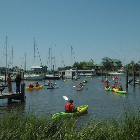 a small boat in a body of water